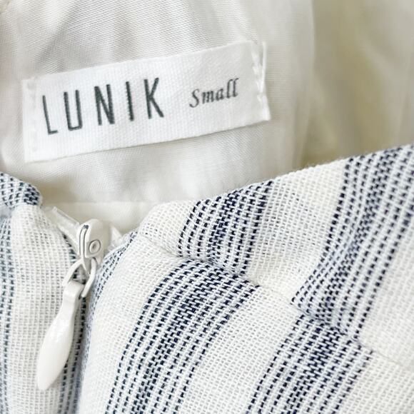Lunik Small S Blue Cream Striped Button Detail Romper Cotton Blend VNeck Pockets - Picture 9 of 11